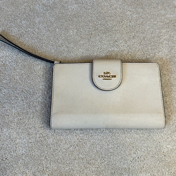 Coach Handbags - Coach Tech Phone Cream Leather Wallet